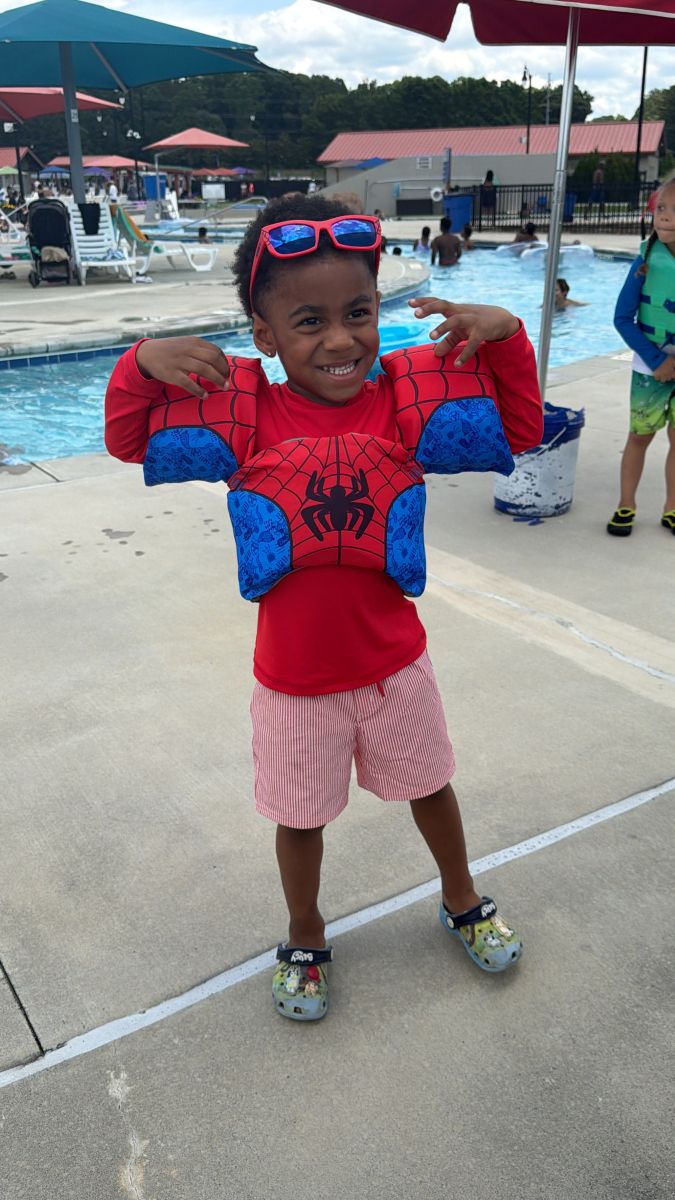 Alaysia, Born 2022