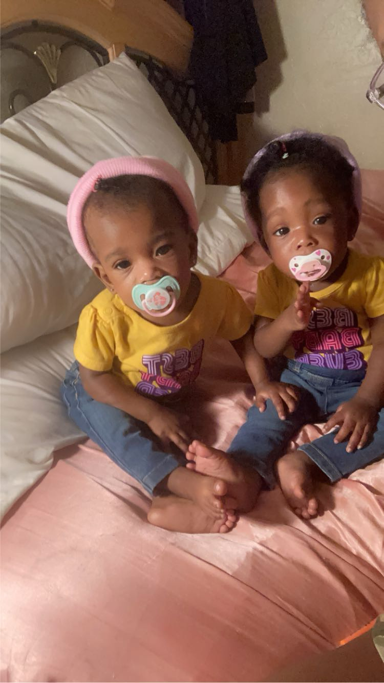 Kaylee & Kaycee, Born 2021